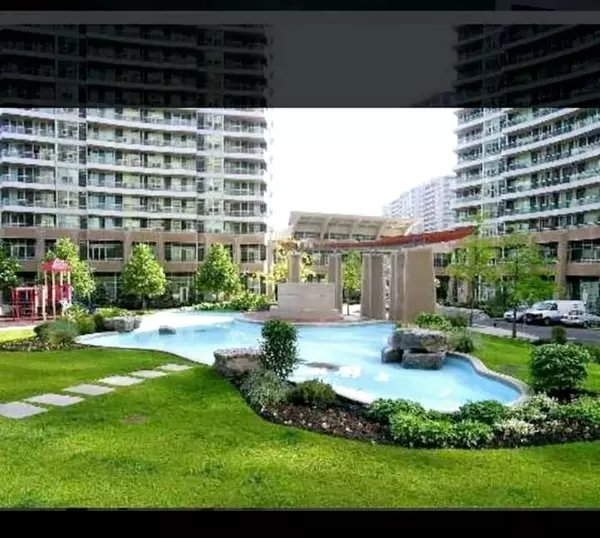 Mississauga, ON L5B 4M1,1 Elm DR W #1108