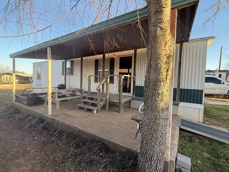 641 Sky Camp Loop #12, Graford, TX 76449