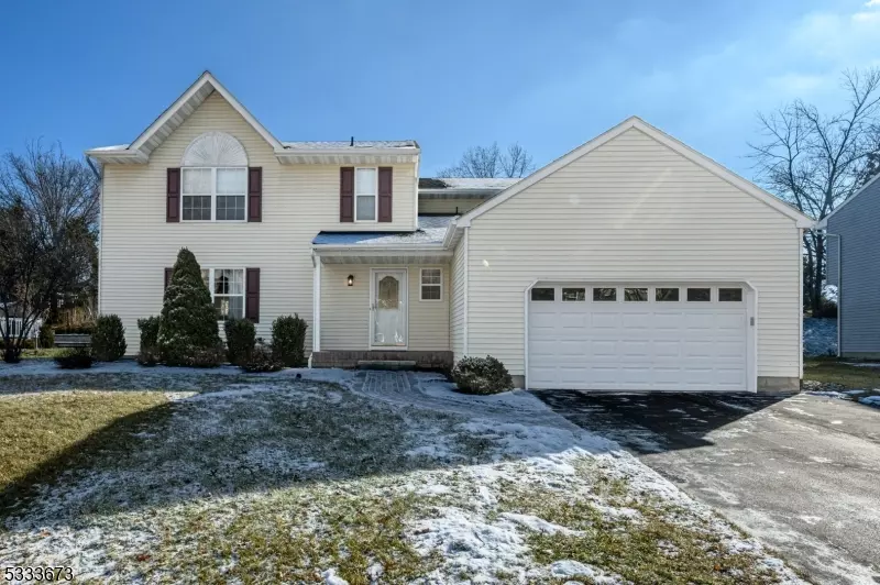 39 Choctaw Ridge Rd, Branchburg Twp., NJ 08876