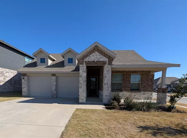 6308 Copperhead Drive, Fort Worth, TX 76179