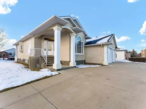 Medicine Hat, AB T1B 4G8,2 Vintage Meadows CT SE