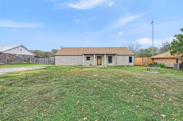 450 High Country Road, Sherman, TX 75092