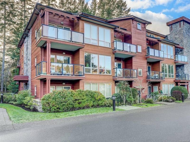 631 Brookside Rd #203, Colwood, BC V9C 0C3