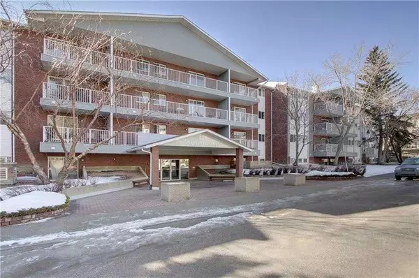 525 56 AVE SW #317, Calgary, AB T2V 4Z9