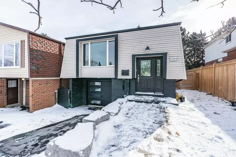 3346 Hannibal RD, Burlington, ON L7M 1R7