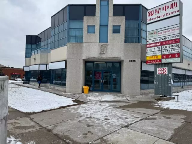 Toronto E07, ON M1V 5E6,3320 MIDLAND AVE #101