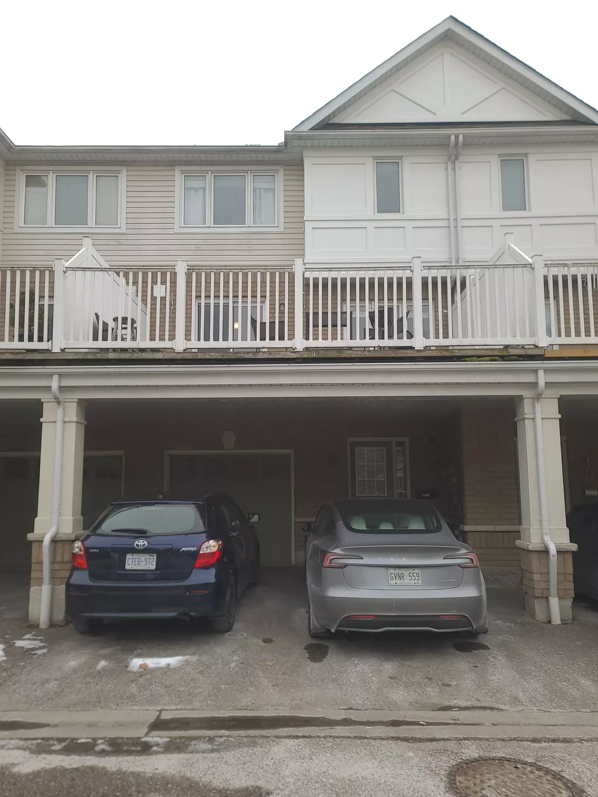 Pickering, ON L1V 0A1,1790 Finch AVE #22