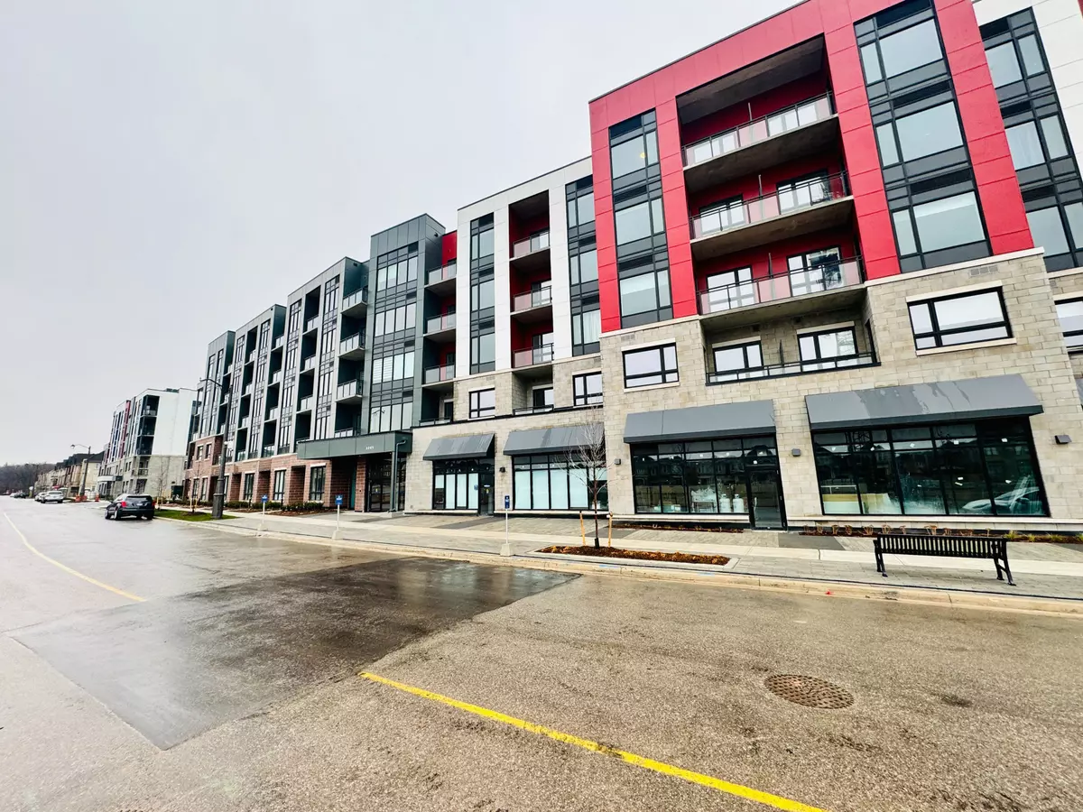 Oakville, ON L6M 5P7,3265 Carding Mills TRL #306