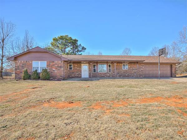 874 Cottontail Road, Tuttle, OK 73089