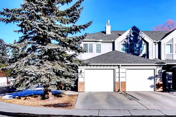 35 Sun Harbour RD Southeast, Calgary, AB T2X 3J5