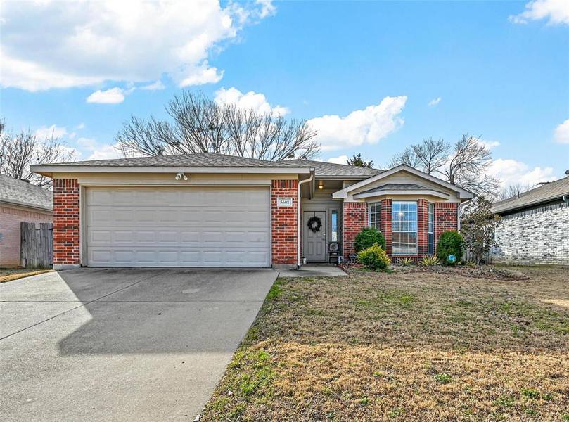 5608 Northstar Lane, Arlington, TX 76017