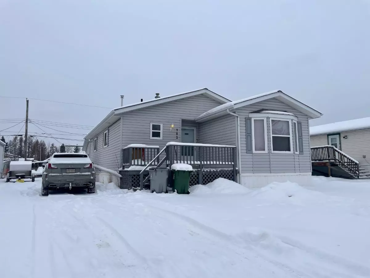 Edson, AB T7E 1K5,702 52 Street