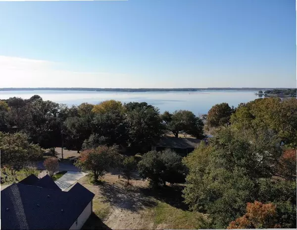 280 Autumn wood Trail, Gun Barrel City, TX 75156