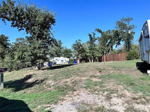 Gordonville, TX 76245,318 Maid Marian Drive