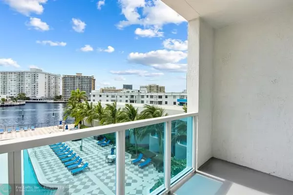 Hallandale Beach, FL 33009,1945 S Ocean Dr  #307