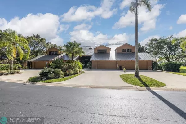 Stuart, FL 34997,104 SE Crestwood Cir