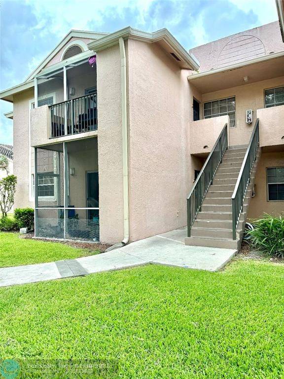 Pompano Beach, FL 33064,840 Cypress Park Way  #I3