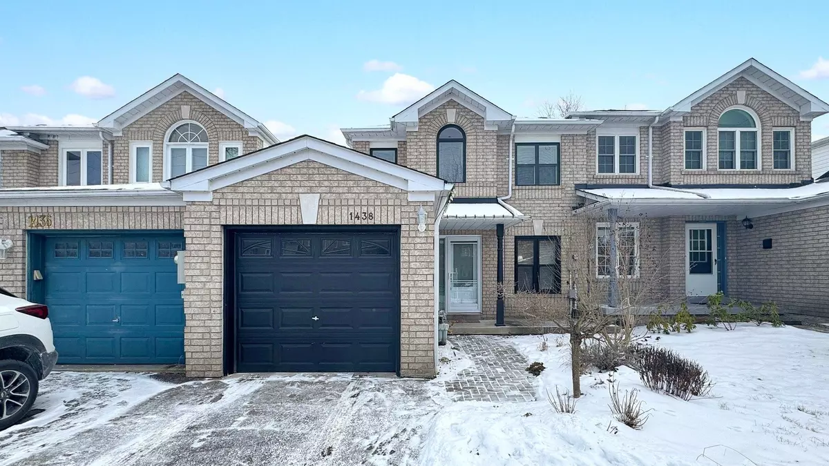 Pickering, ON L1X 2N4,1438 Major Oaks RD