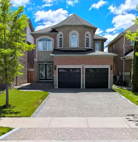 38 Saffron CRES W, Brampton, ON L6S 6H5