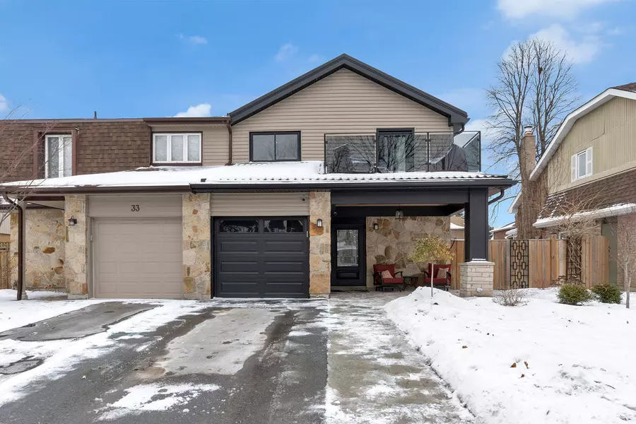 31 Lawndale CRES, Peel, ON L6S 3L3