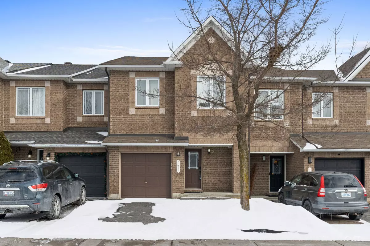 Barrhaven, ON K2G 7E7,171 Harbour View ST