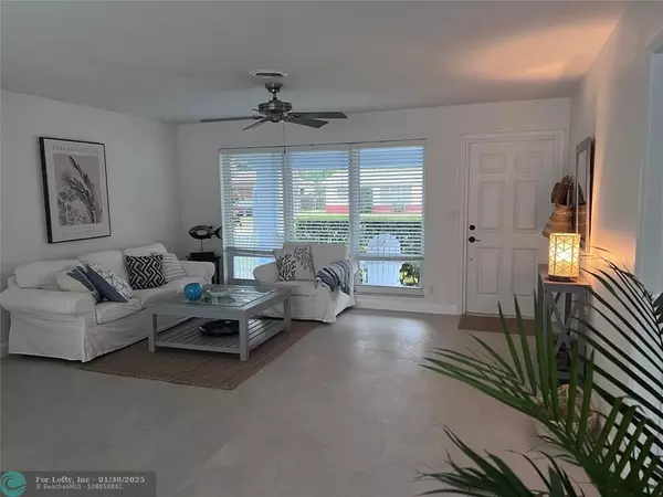 Deerfield Beach, FL 33441,805 SE 16th Ct