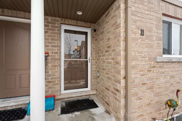 Niagara, ON L2H 0M6,6118 Kelsey CRES #11