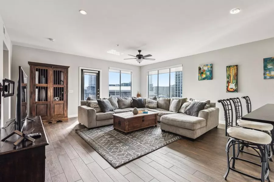 5609 Smu Boulevard #401, Dallas, TX 75206