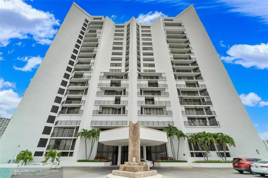 300 Three Islands Blvd  #306, Hallandale Beach, FL 33009