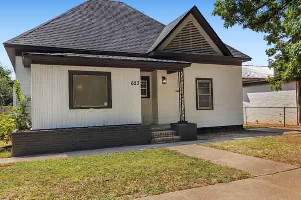 623 W Colorado Avenue, Chickasha, OK 73018