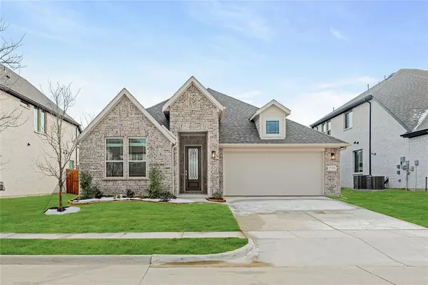 1516 Hutton Branch Court, Aubrey, TX 76227