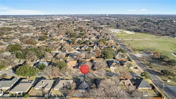 Keller, TX 76248,348 Park North Lane