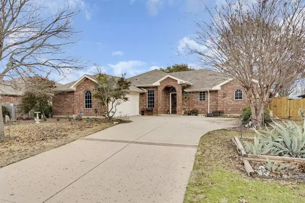 3908 Zilda Way, Denton, TX 76208