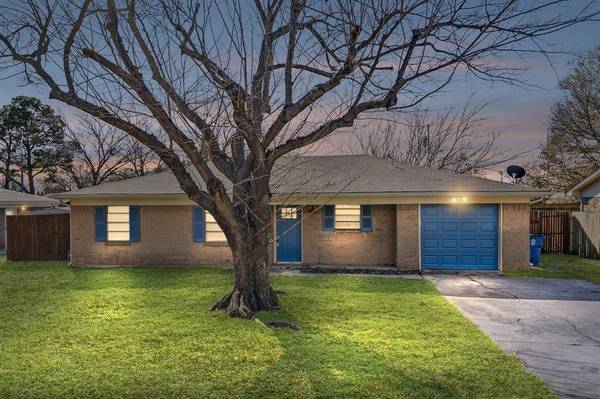 656 E Jones Street, Lewisville, TX 75057