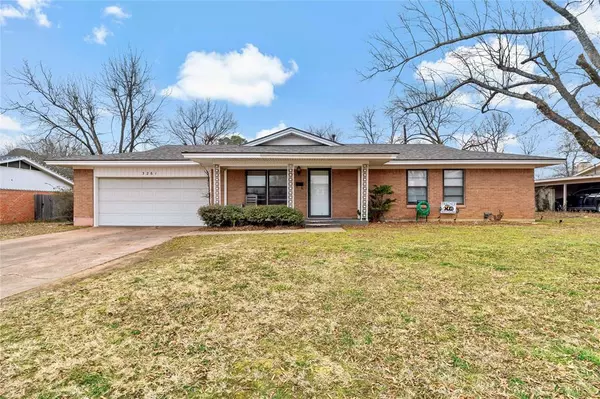 3261 Cleveland, Paris, TX 75460