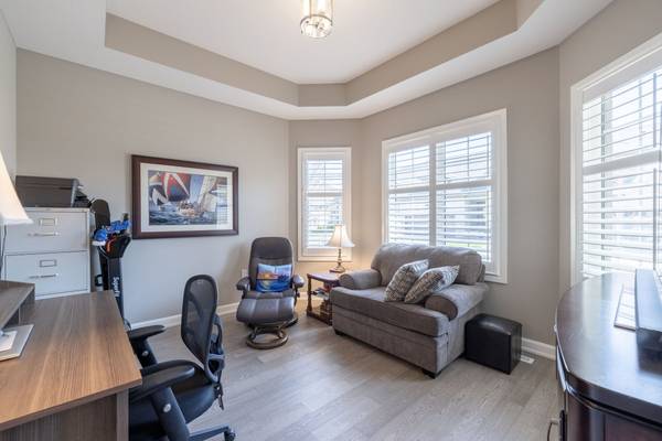 London, ON N6K 5R7,1593 ED ERVASTI CRES