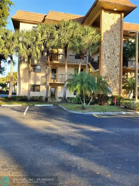 4965 E Sabal Palm Blvd  #201, Tamarac, FL 33319