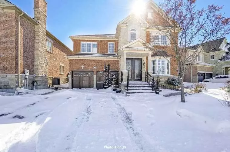 35 Garryoaks DR W #Bsmt, Brampton, ON L6P 3E3