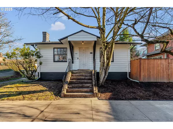 804 SE 38TH AVE, Portland, OR 97214