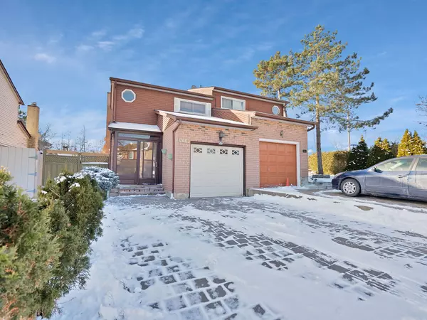 2602 Hemus SQ, Mississauga, ON L5C 3X4