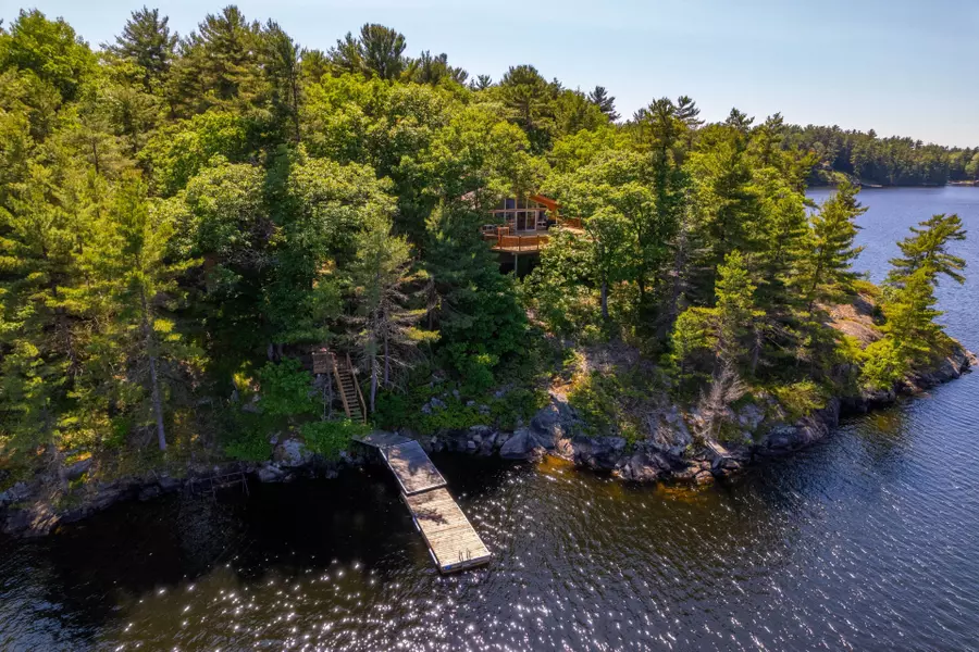 3140 Island 1810 N/A, Muskoka, ON P0E 1E0