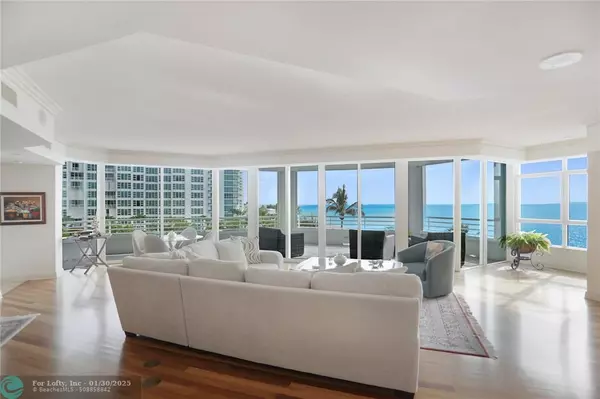 Lauderdale By The Sea, FL 33062,1700 S Ocean Blvd  #5A