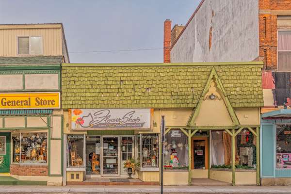 Gananoque, ON K7G 1T5,192 King ST E