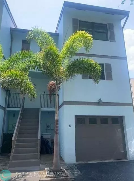 Pompano Beach, FL 33062,3250 NE 12 St  #6