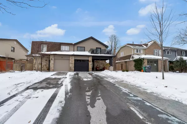 Brampton, ON L6S 3L3,31 Lawndale CRES