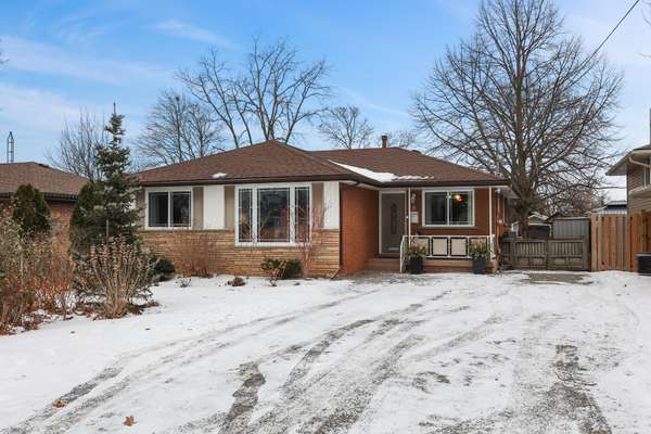 8 Lakeview AVE, Niagara, ON L3M 3M1