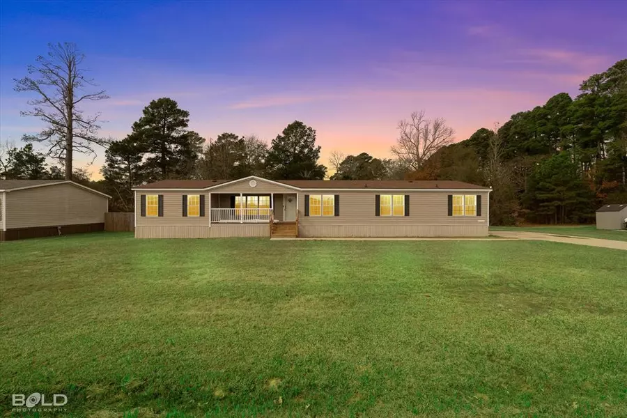 305 Canvas Back Drive, Princeton, LA 71067