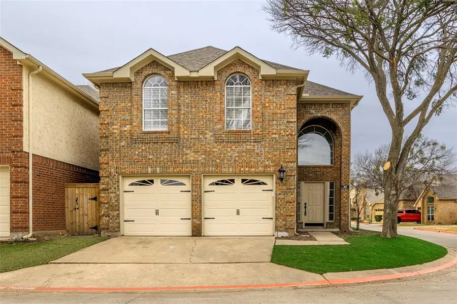 362 Arbor Crest Lane, Euless, TX 76039