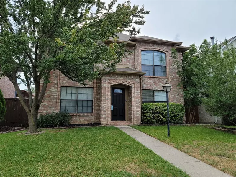 1310 Creekview Drive, Lewisville, TX 75067