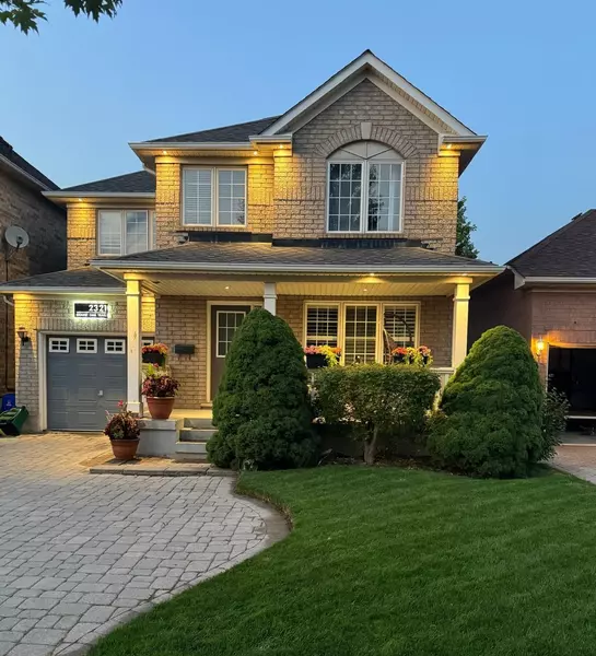 2321 Grand Oak TRL, Halton, ON L6M 4X2